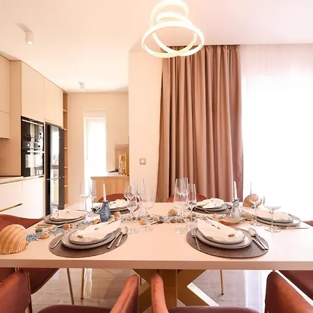 D-palace-adriatic Apartment