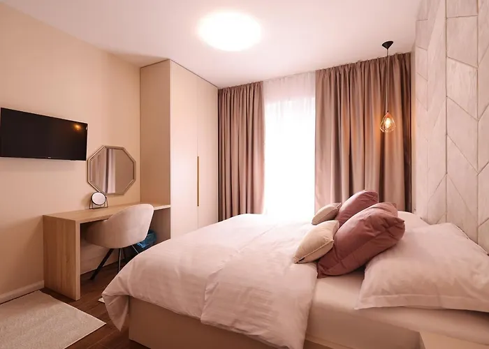 D-palace-adriatic * Donji Zemunik