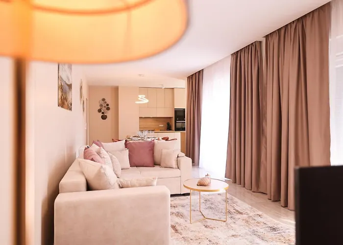 D-palace-adriatic * Donji Zemunik